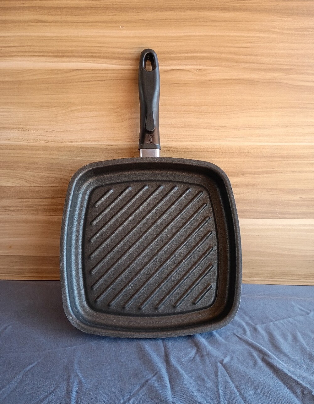 Nordic Ware Searing Grill Pan
